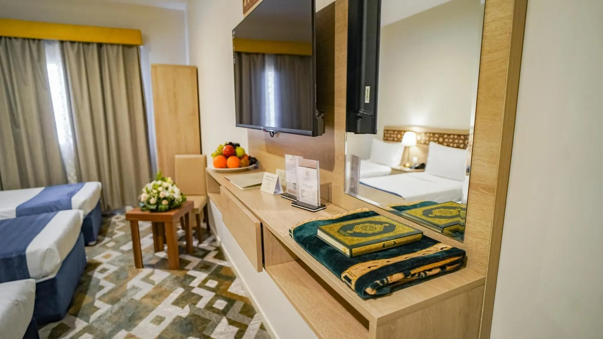 **  Osturat Emaar Hotel Mekke Suudi Arabistan